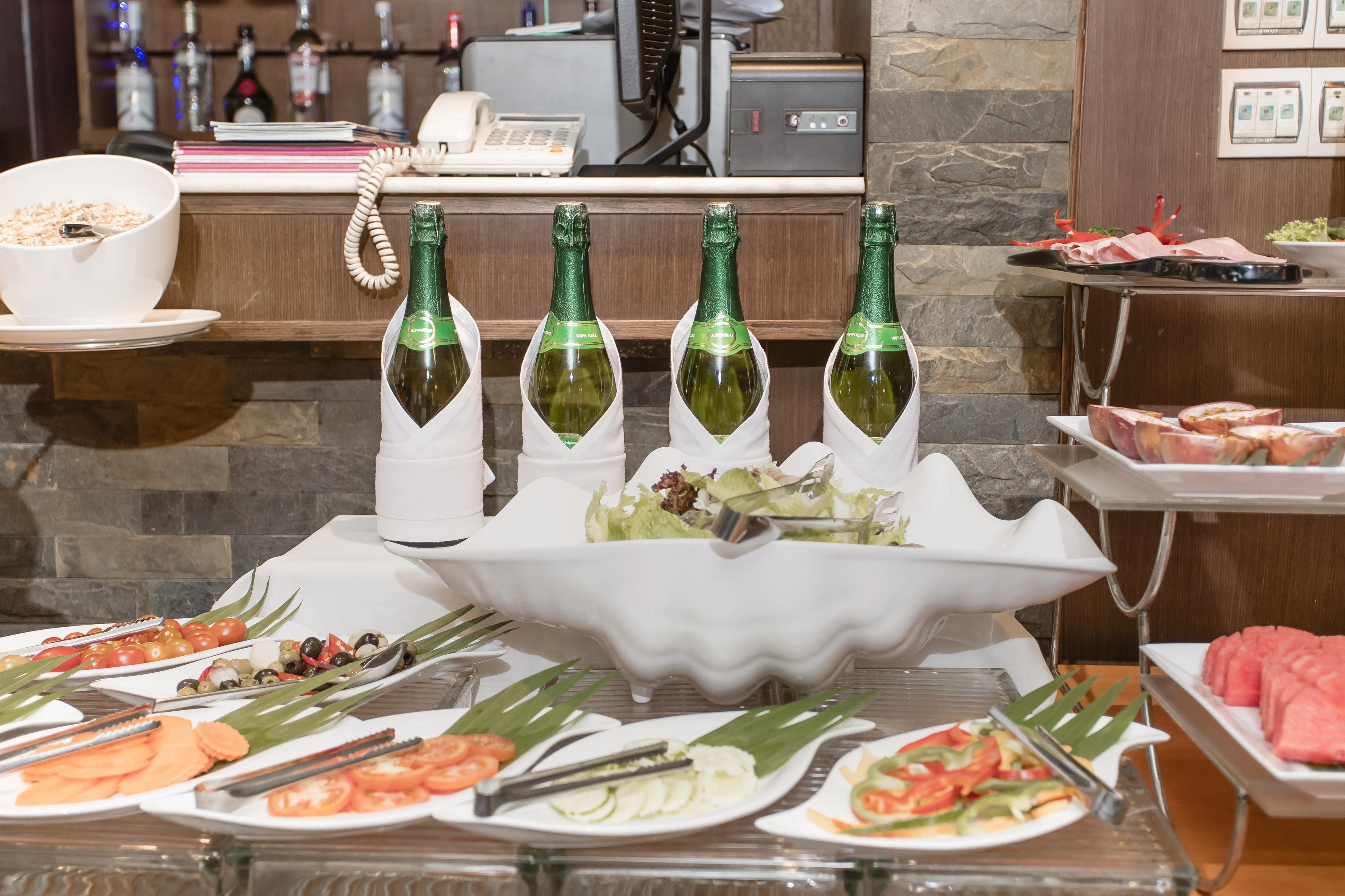 King Grand Boutique Hotel Πνομ Πενχ Εξωτερικό φωτογραφία
