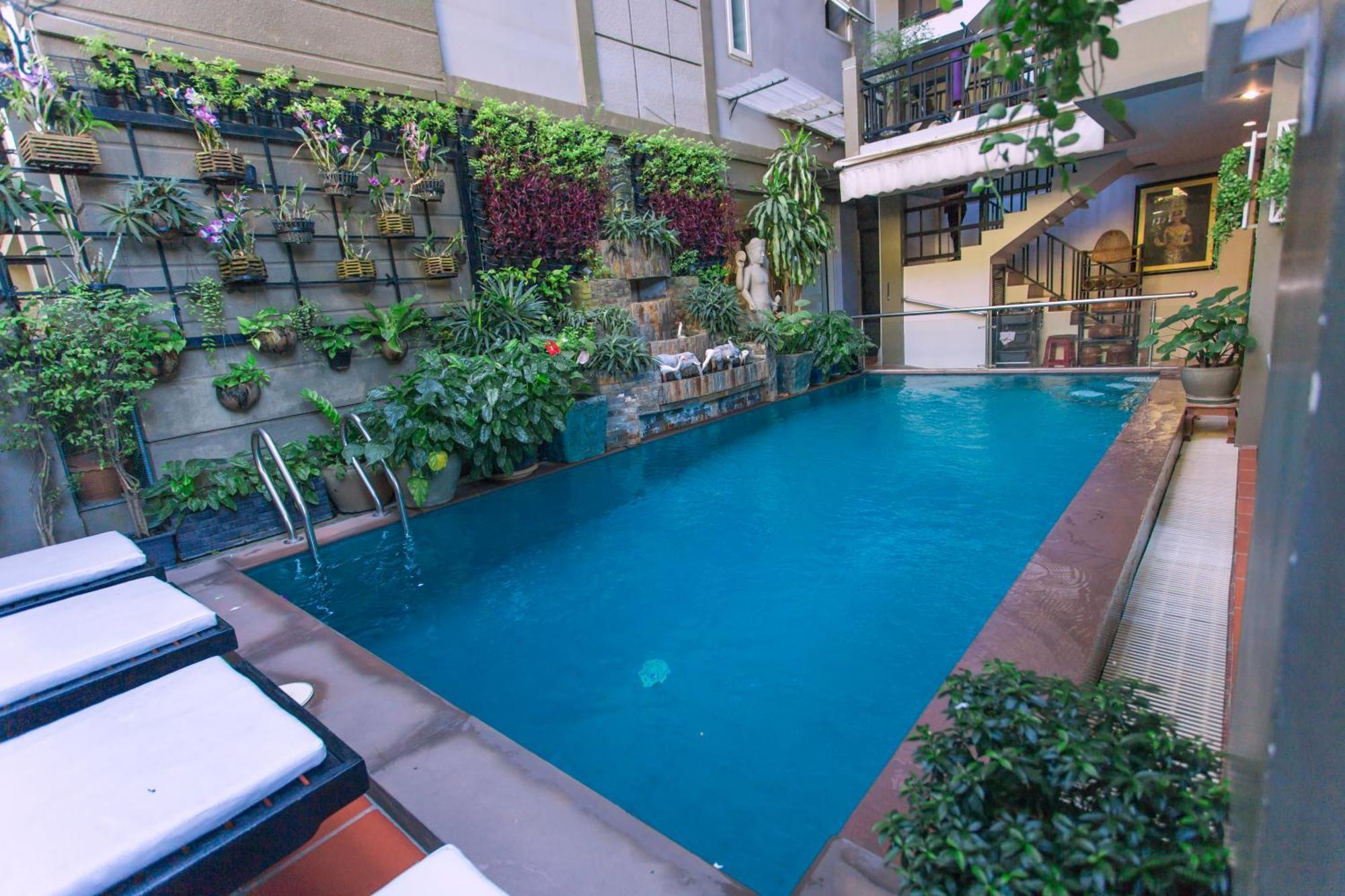 King Grand Boutique Hotel Πνομ Πενχ Εξωτερικό φωτογραφία